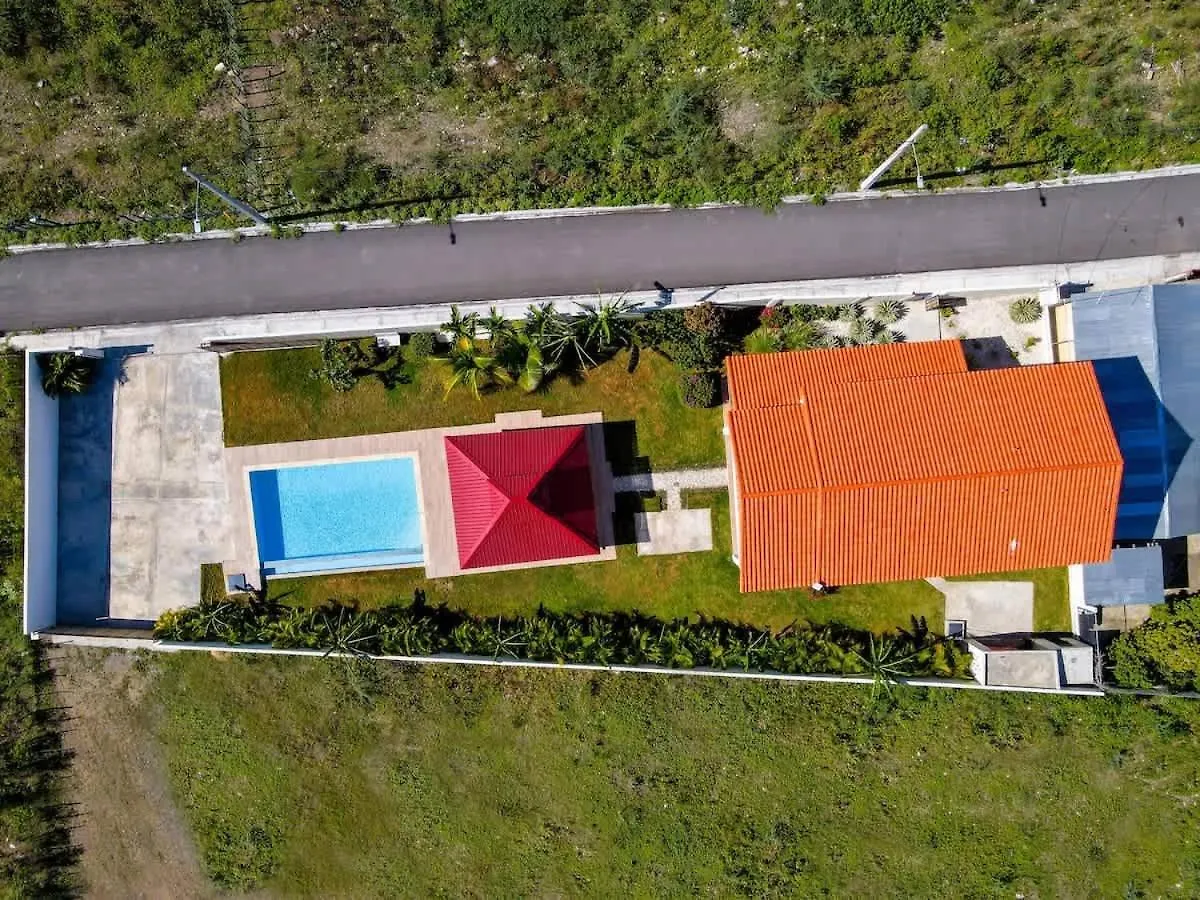 Private Villa With Pool & Views Near Ocoa Bay Hatillo