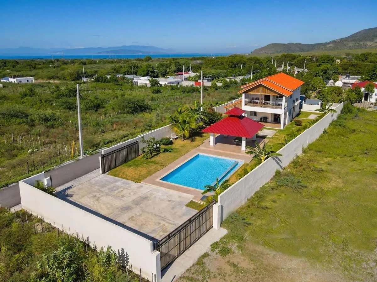 Private Villa With Pool & Views Near Ocoa Bay Hatillo
