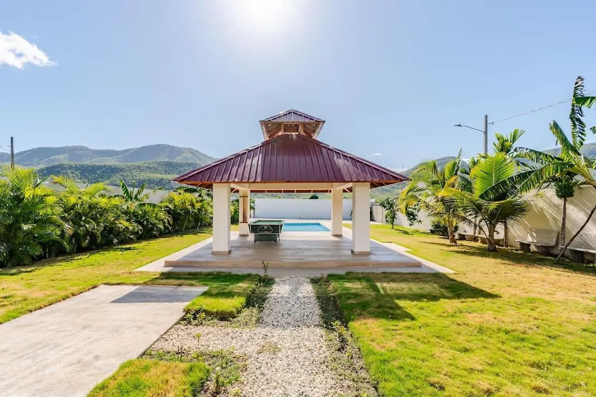 Private Villa With Pool & Views Near Ocoa Bay Hatillo