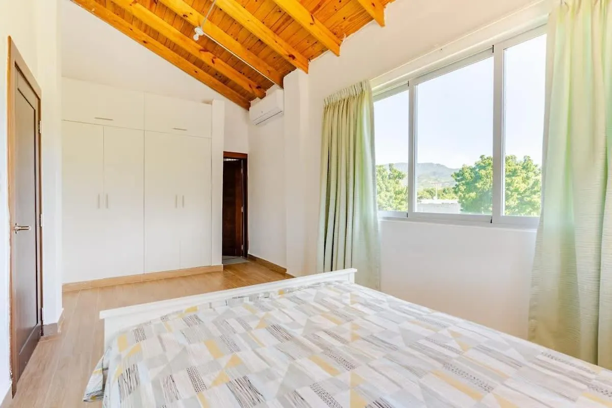 Private Villa With Pool & Views Near Ocoa Bay Hatillo