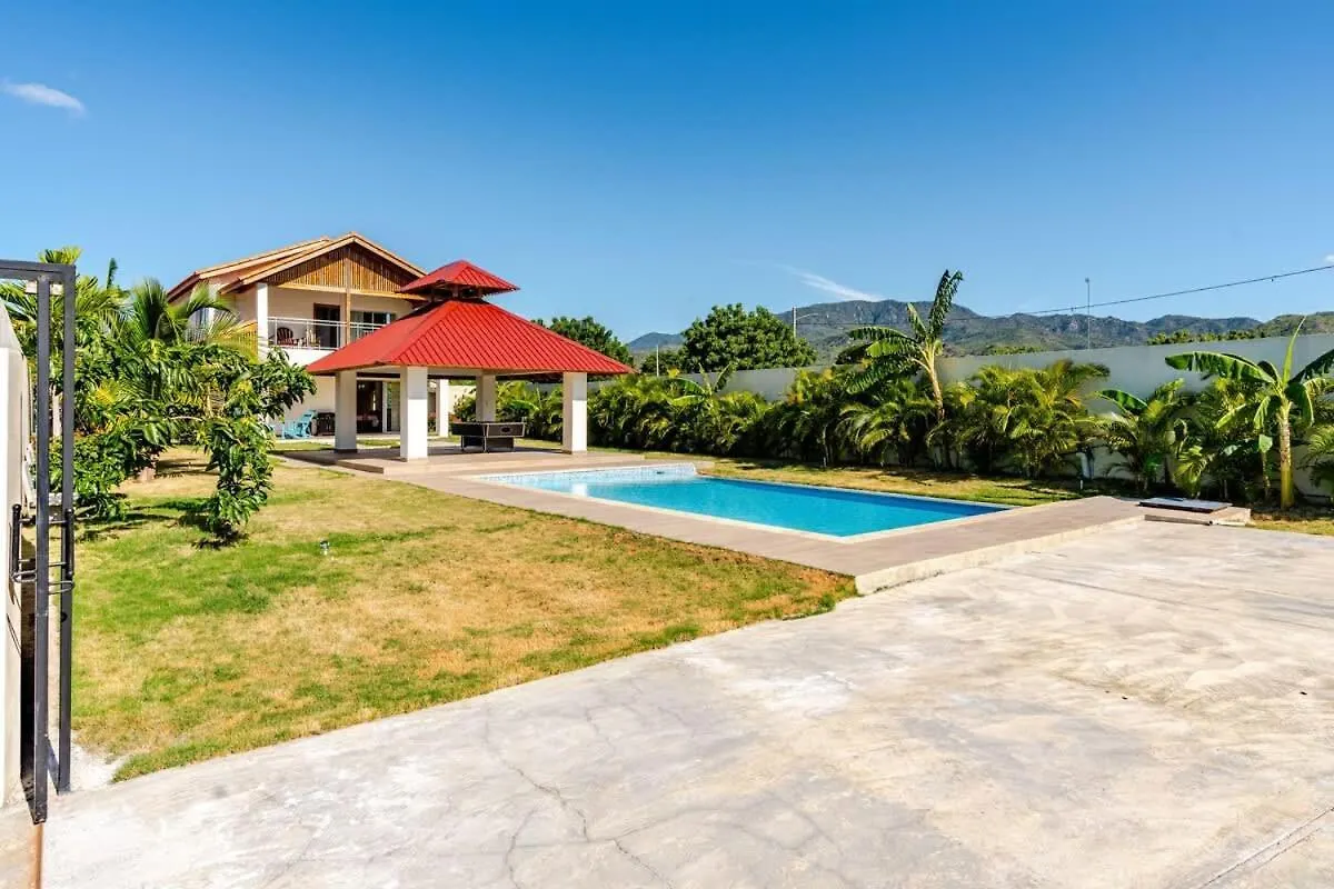 Private Villa With Pool & Views Near Ocoa Bay Hatillo